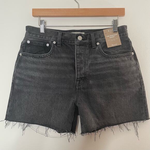 NWT Madewell The Dad Jean Short Faded Dark Gray Wash Raw Hem High Rise Size 27 - Picture 1 of 7